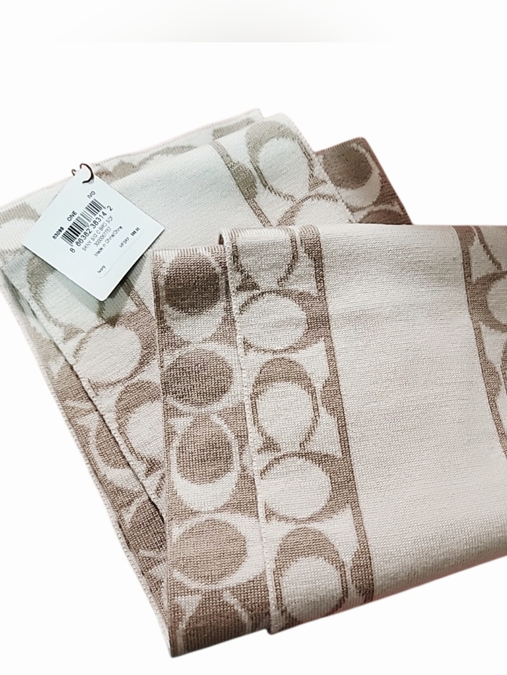 Coach Scarf, Cream Color. Nwt Authentic
